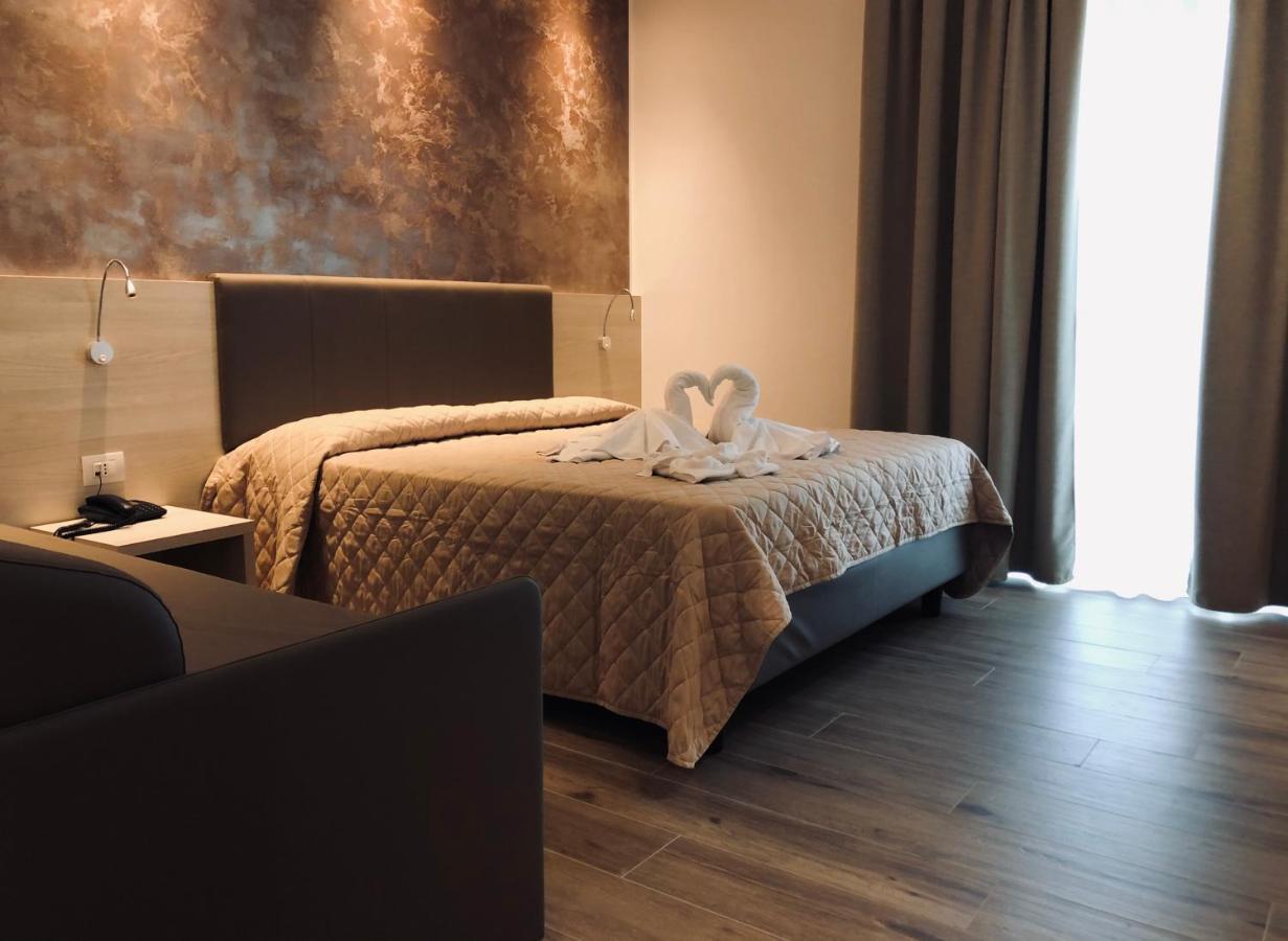 לידו די ג'סולו Hotel Aldebaran מראה חיצוני תמונה