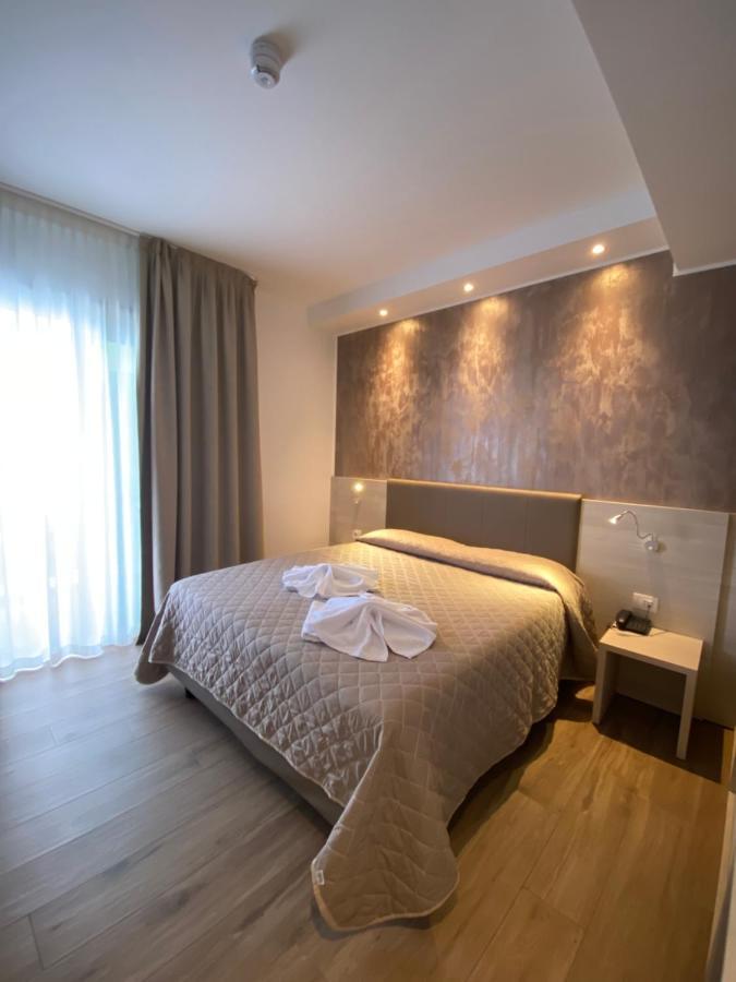 לידו די ג'סולו Hotel Aldebaran מראה חיצוני תמונה