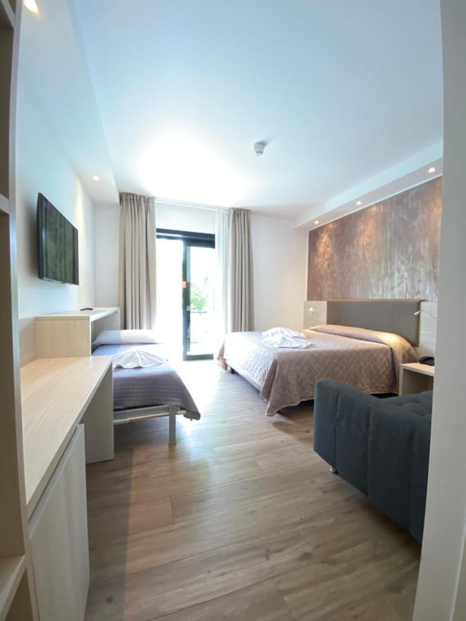 לידו די ג'סולו Hotel Aldebaran מראה חיצוני תמונה